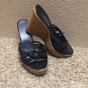 Black Callisto Wedges